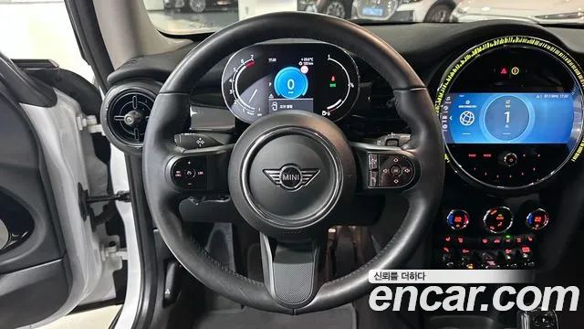 MINI Cooper — Фото автомобиля 16