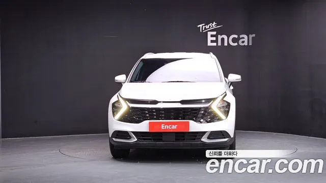 Kia Sportage Sportage 5-е поколение Дизель 2.0 2WD — Фото автомобиля 2
