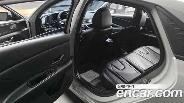 Hyundai AVANTE Smart — Фото автомобиля 11