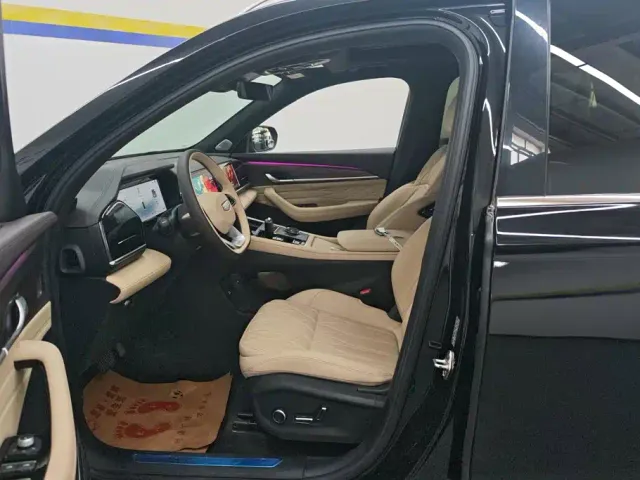 Geely Xingyue L — Фото автомобиля 9