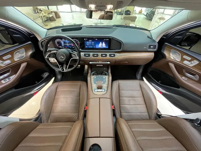 Mercedes-Benz GLS-Class — Фото автомобиля 18