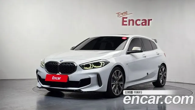Фотография автомобиля — BMW 1 Series
