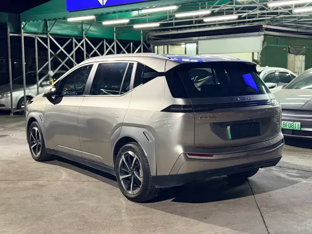 GAC Aion Y — Фото автомобиля 7