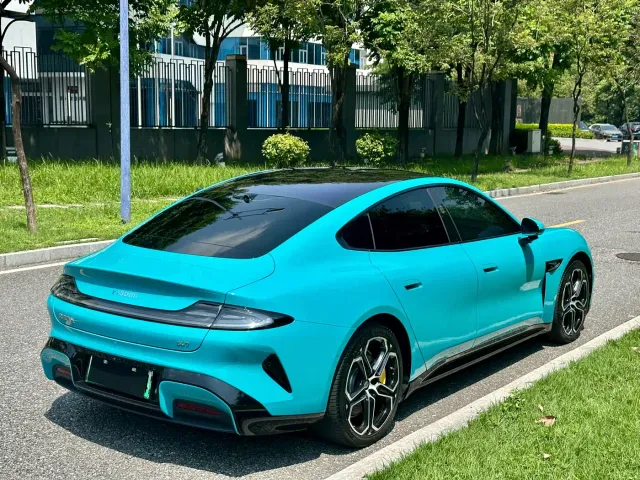 Xiaomi Auto Xiaomi SU7 2024 RWD Long Range Intelligent Driving Edition — Фото автомобиля 6