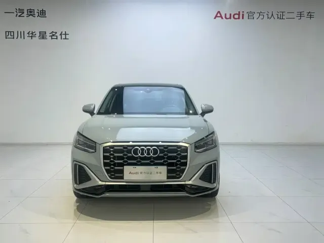 Audi Q2L — Фото автомобиля 2