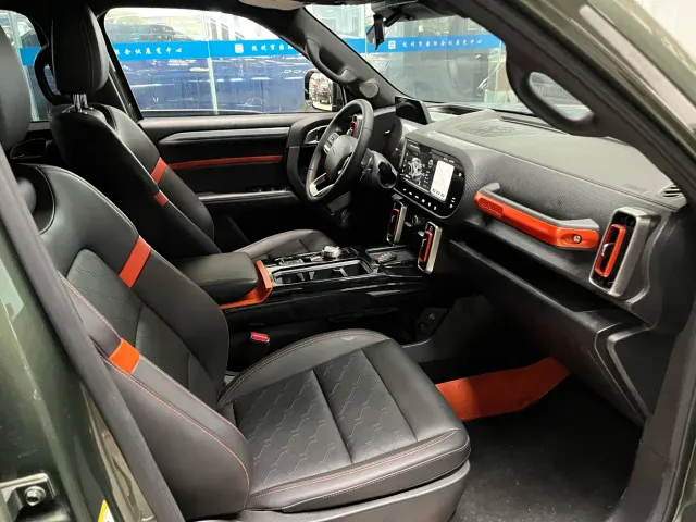 Haval Big Dog — Фото автомобиля 10