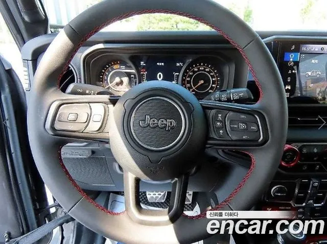 Jeep Wrangler JL — Фото автомобиля 8