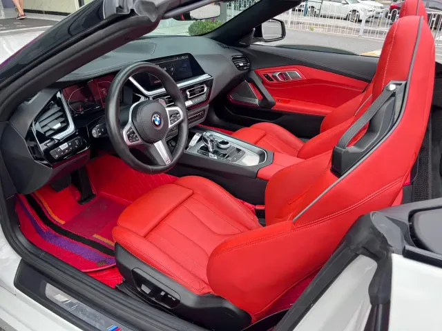 BMW Z4 — Фото автомобиля 4