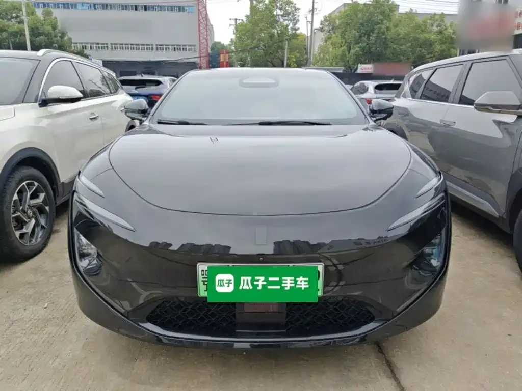 Avatr Avatr 12 2025 Ultra Extended Range Edition — Фото автомобиля 2