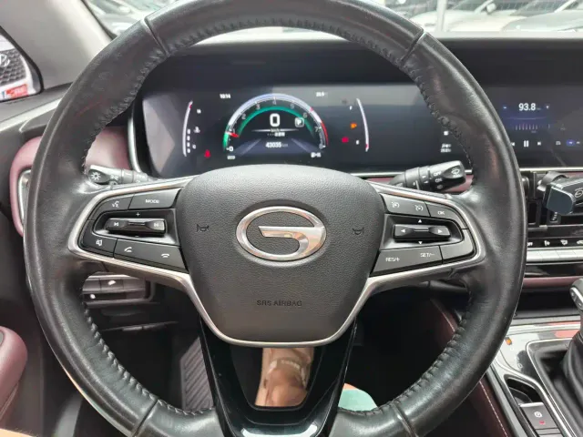 GAC Trumpchi M6 — Фото автомобиля 11