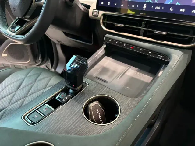 Jetour Shanhai L9 — Фото автомобиля 24