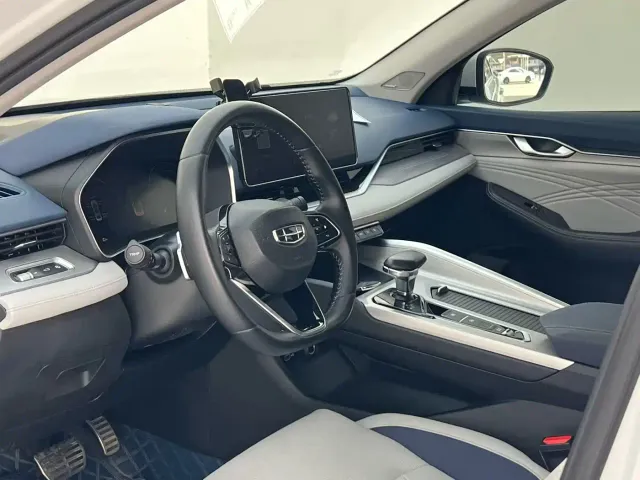 Geely Xingrui — Фото автомобиля 7