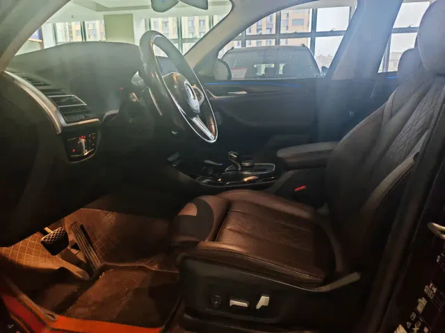 BMW X3 — Фото автомобиля 4