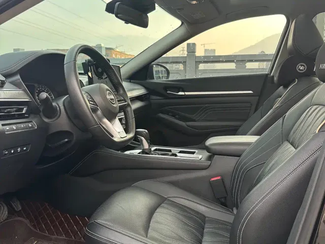 Nissan Teana — Фото автомобиля 4