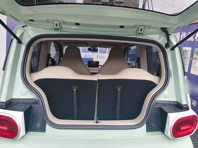 Wuling Hongguang Mini EV — Фото автомобиля 18