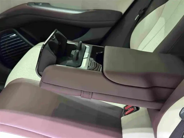 BYD Seal 07 DM-i — Фото автомобиля 25