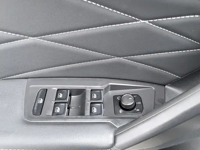 Volkswagen Tiguan L — Фото автомобиля 9