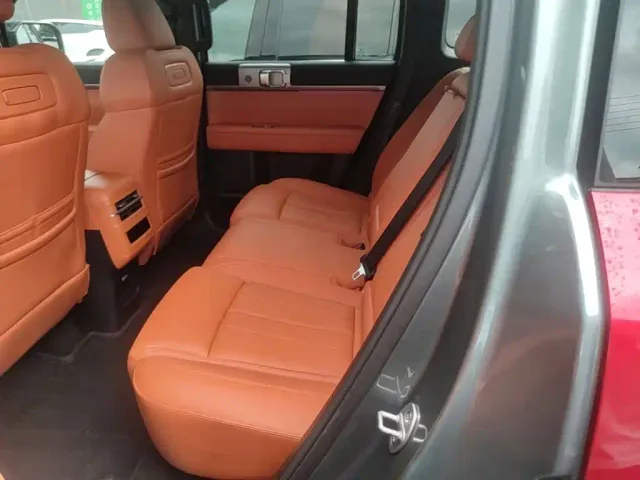 BYD FangChengBao Titanium 7 — Фото автомобиля 16