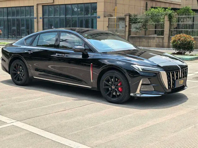 Hongqi H6 — Фото автомобиля 3