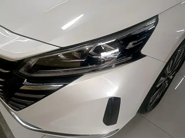 Nissan Teana — Фото автомобиля 23