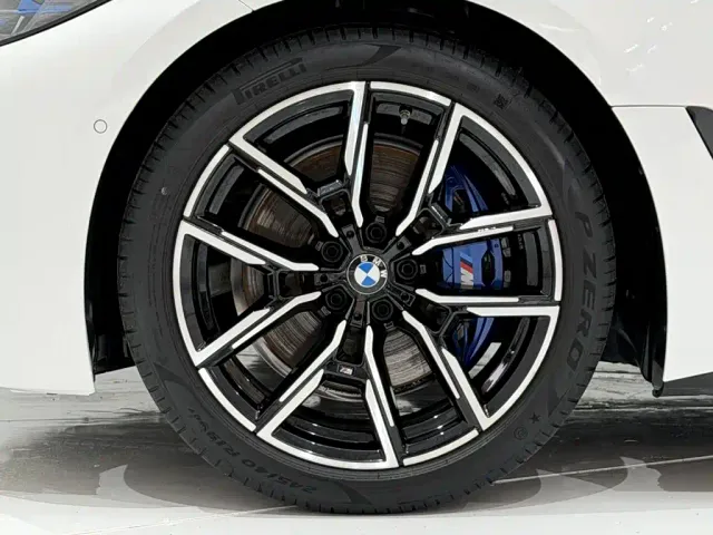 BMW 4 Series — Фото автомобиля 11