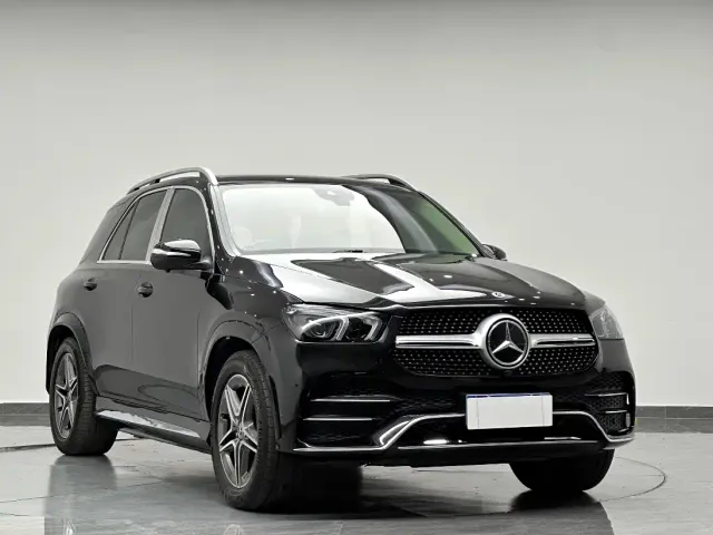 Mercedes-Benz GLE-Class — Фото автомобиля 3