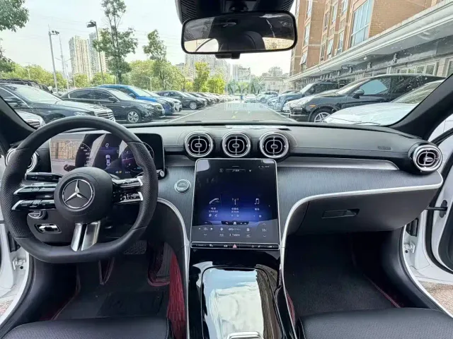 Mercedes-Benz C-Class — Фото автомобиля 8