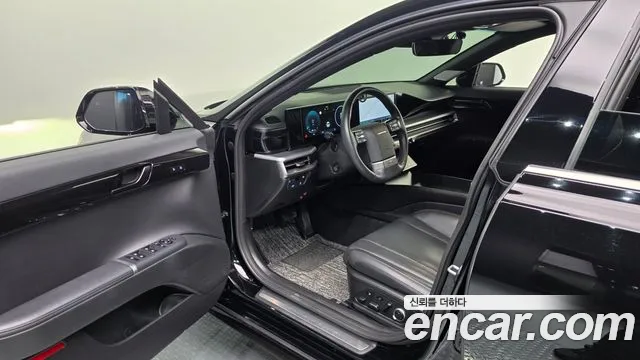 Hyundai Grandeur GN7 — Фото автомобиля 10