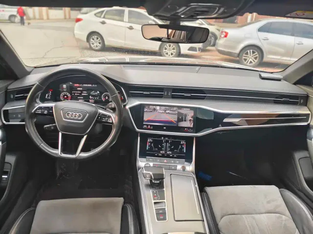Audi A6L — Фото автомобиля 10