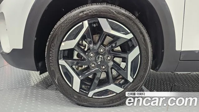 Kia Seltos New — Фото автомобиля 5