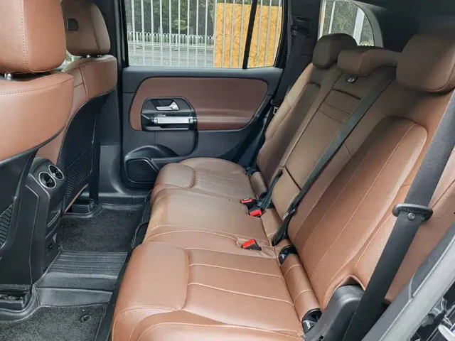 Mercedes-Benz GLB-Class — Фото автомобиля 12