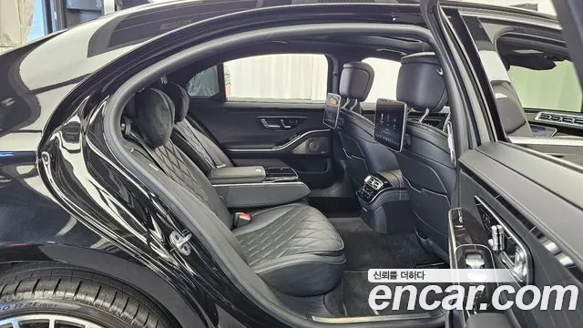 Mercedes-Benz S-Class W223 — Фото автомобиля 12