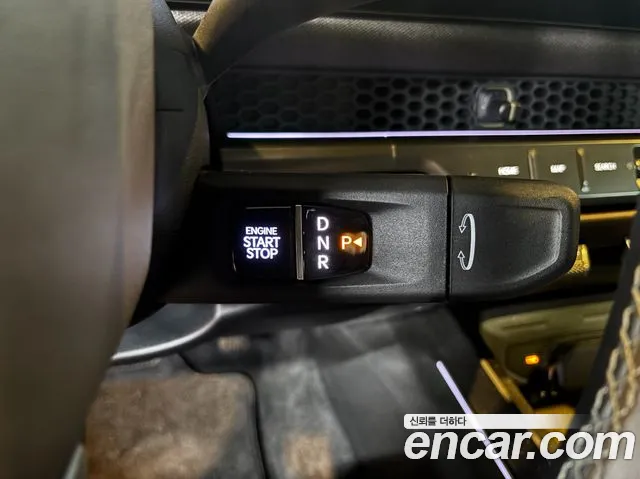 Kia Tasman Tasman 2.5T Бензин 4WD — Фото автомобиля 9