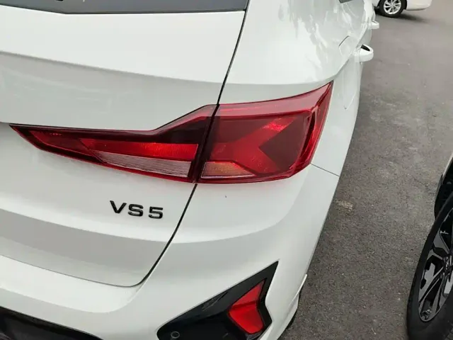 Jetta VS5 — Фото автомобиля 7