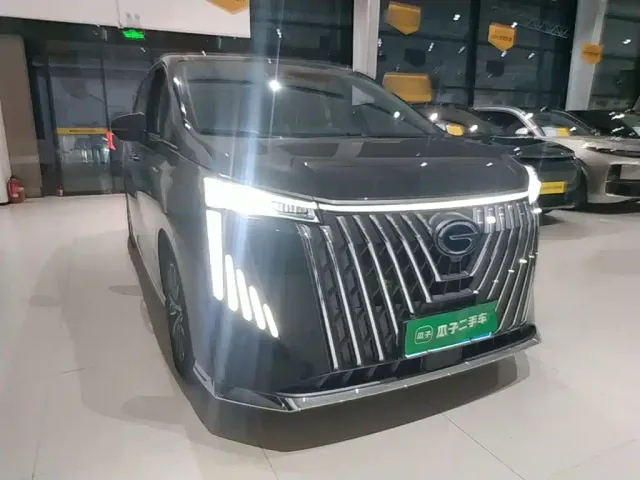 GAC Trumpchi M8 — Фото автомобиля 3