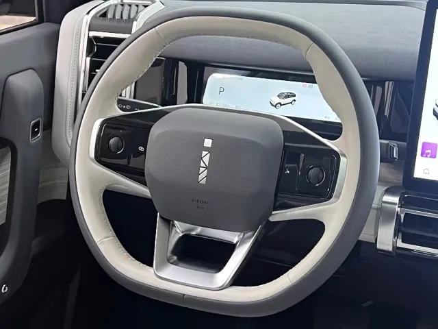 iCAR 03 — Фото автомобиля 21