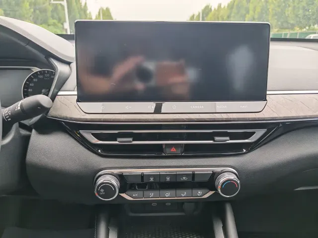 Nissan Teana — Фото автомобиля 12