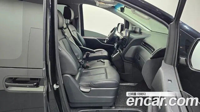 Hyundai Staria — Фото автомобиля 16