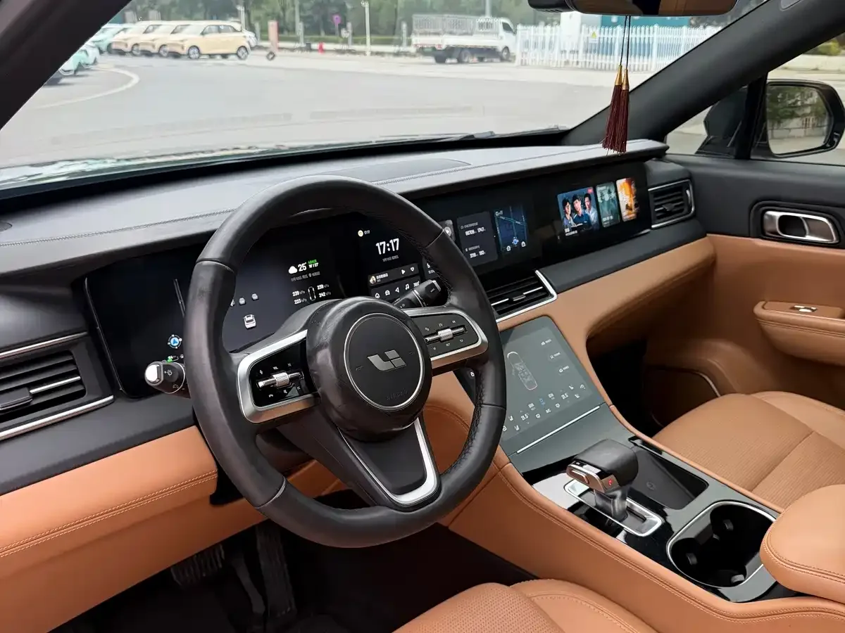 Li Auto Li ONE 2021 Extended Range 6-Seater — Фото автомобиля 7