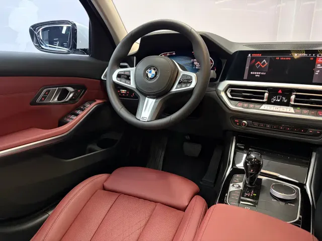 BMW 3 Series — Фото автомобиля 8