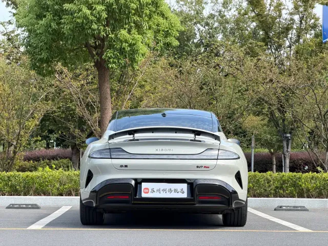 Xiaomi SU7 — Фото автомобиля 11