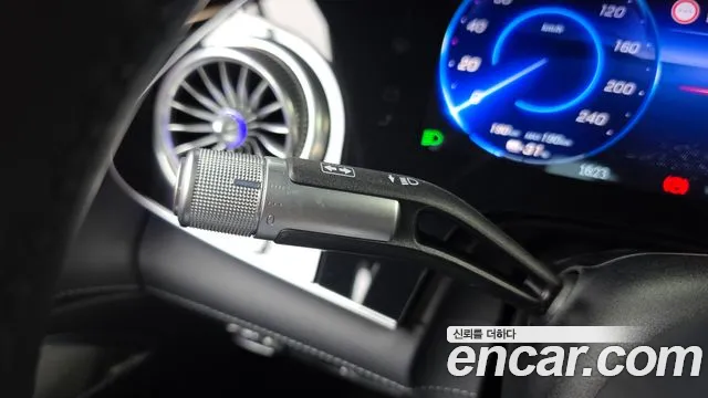 Mercedes-Benz EQS — Фото автомобиля 29