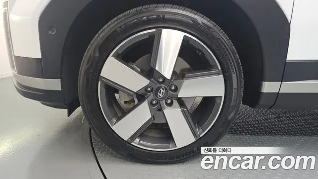 Hyundai Santa Fe MX5 — Фото автомобиля 5