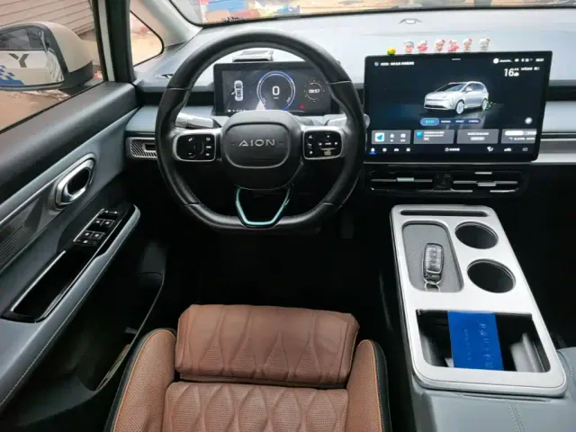 GAC Aion Y — Фото автомобиля 10