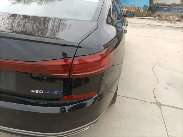 Volkswagen Passat — Фото автомобиля 7