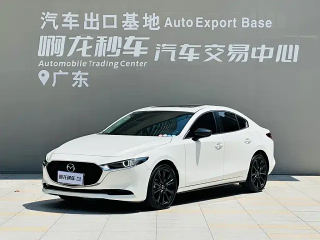 Фотография автомобиля — Mazda Axela
