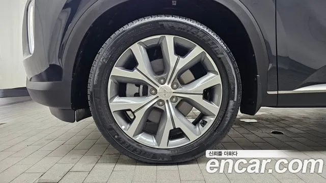 Hyundai Palisade Palisade Дизель 2.2 2WD — Фото автомобиля 5