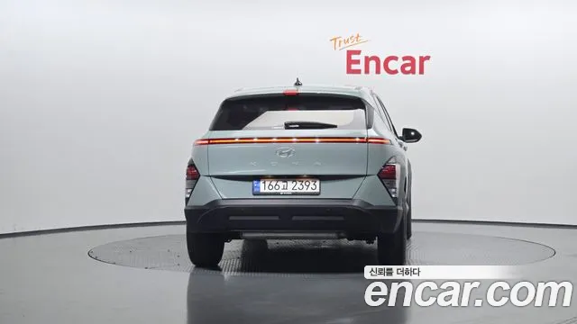 Hyundai Kona Kona (SX2) Бензин 1.6 турбо 2WD — Фото автомобиля 4