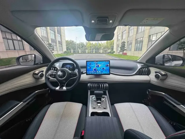 BYD Yuan PLUS — Фото автомобиля 15