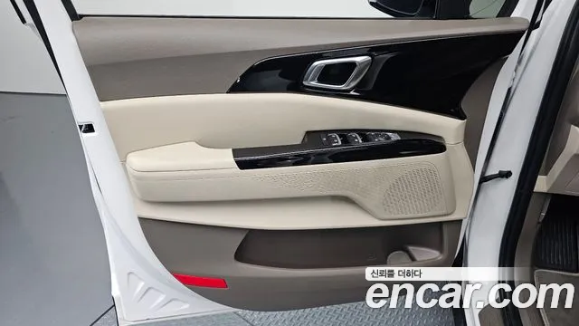 Kia Canival Carnival 4 поколение Бензин 9 мест Noblesse — Фото автомобиля 6